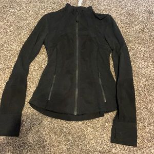 black lululemon jacket